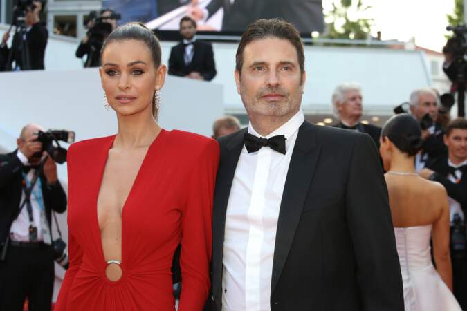 Festival de Cannes 2023 - Montée des marches du film Firebrand (Le jeu de la reine) : Richard Orlinski et sa compagne Elisa Bachir Bey .