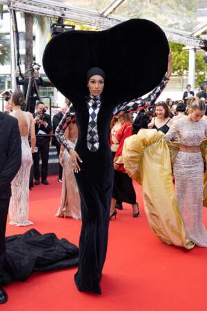 Festival de Cannes 2023 - Montée des marches du film La passion de Dodin Bouffant : Ikram Abdi