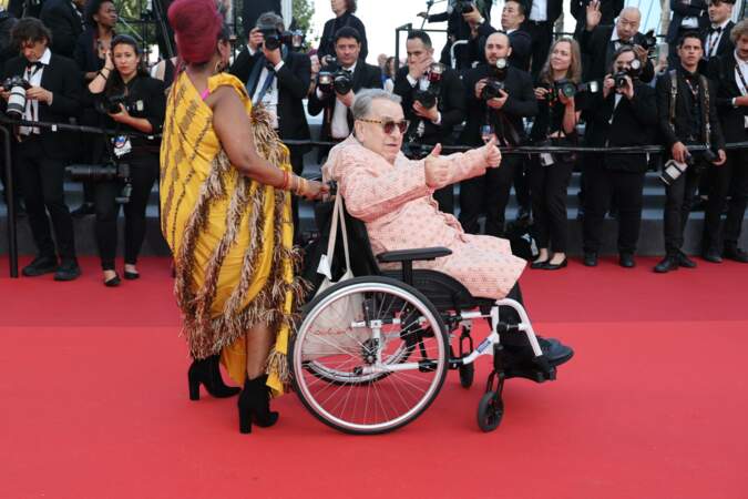 Festival de Cannes 2023 - Montée des marches du film L'Eté dernier : l'homme d'affaire Paul-Loup Sulitzer  