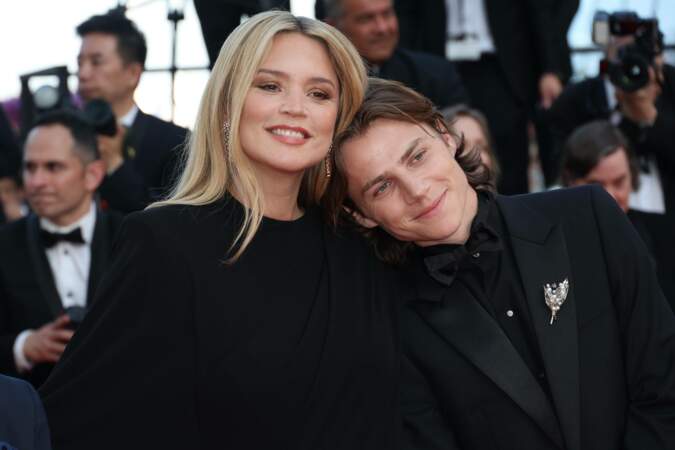 Festival de Cannes 2023 - Montée des marches du film L'Eté dernier : Virginie Efira et Felix Lefebvre  