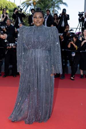 Festival de Cannes 2023 - Montée des marches du film L'Eté dernier : la chanteuse Yseult