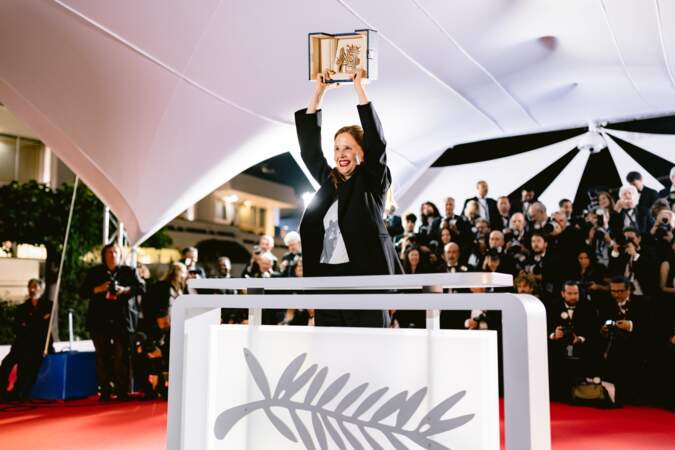 Festival de Cannes 2023 - Justine Triet est la troisième femme réalisatrice à remporter la Palme d'or.