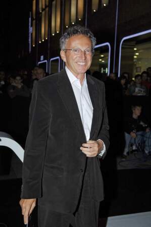 En 2006, Il commente la cérémonie d'ouverture des Jeux olympiques de Turin.