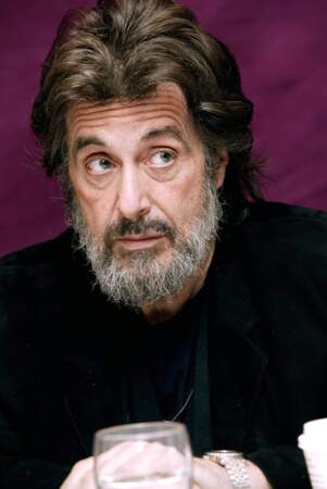 Il est au casting quatre étoiles réuni par le réalisateur Mike Nichols pour la mini-série à prestige Angels in America. La performance d'Al Pacino lui vaudra d'être récompensé par un Emmy Award. En 2003, Al Pacino à 63 ans.