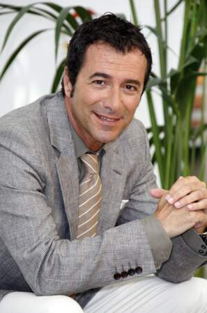 En 2010, il débute à la radio avec l'émission M comme Montiel de 12 h à 13 h sur MFM Radio.