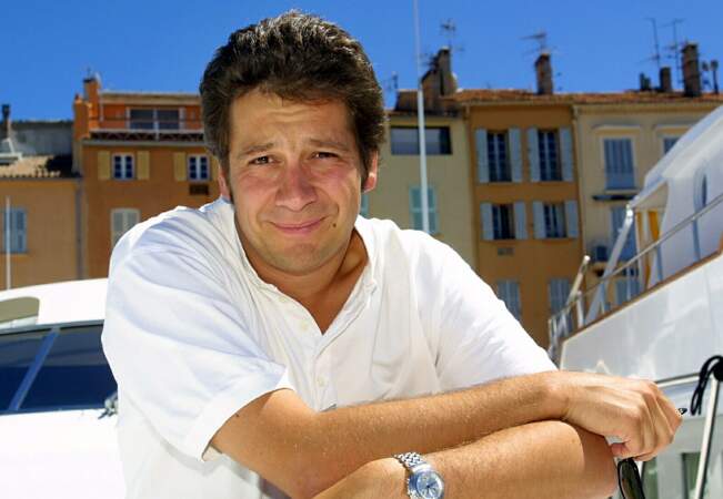 En janvier 2001, il démarre une chronique quotidienne de cinq minutes sur RTL, à 8 h 30 avec Jean-Jacques Peroni.
Il revient aux planches et tournées 18 mois plus tard, en février 2001.