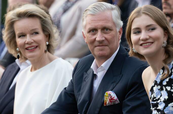 Élisabeth de Belgique, duchesse de Brabant, est la fille aînée du roi Philippe et de la reine Mathilde. Née le 25 octobre 2001, elle a deux frères cadets : Gabriel et Emmanuel ainsi qu’une sœur cadette, Éléonore. 