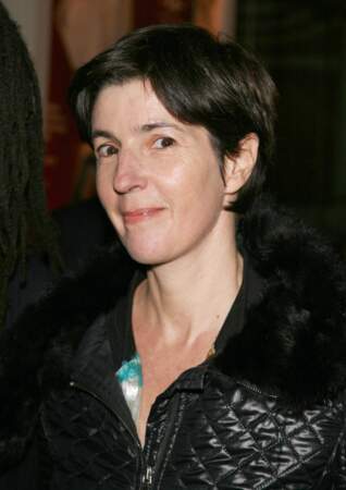 Christine Angot des saisons 12 et 13 de l'émission On n'est pas couché, est une romancière et dramaturge française et se consacre à l'écriture