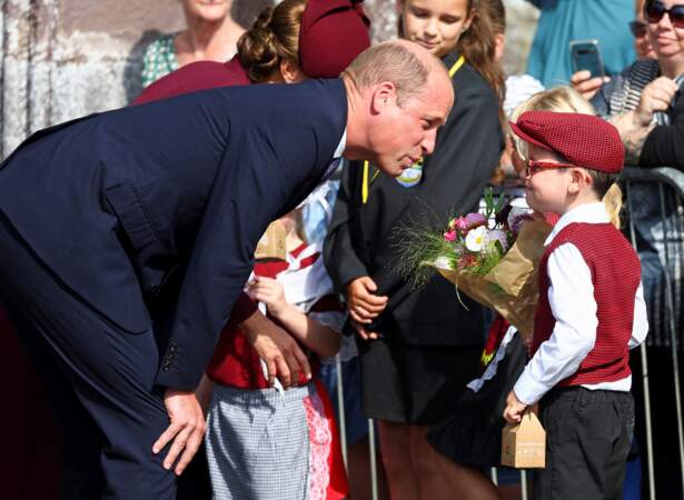 Le prince William attendri par un enfant