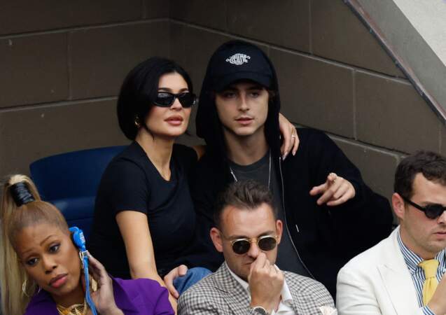 La star des Kardashian, 26 ans, a été photographiée enlaçant son copain.