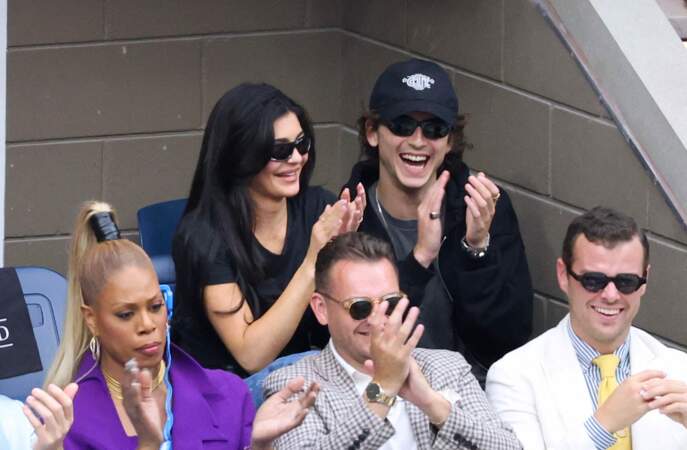 Naturellement, Kylie Jenner et Timothée Chalamet sont heureux d'assister à la finale masculine de l'US Open.