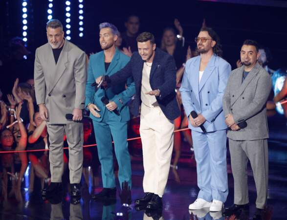 Les NSYNC Joey Fatone, Lance Bass, Justin Timberlake, J.C. Chasez, et Chris Kirkpatrick  se sont reformés pour les MTV VMA 2023