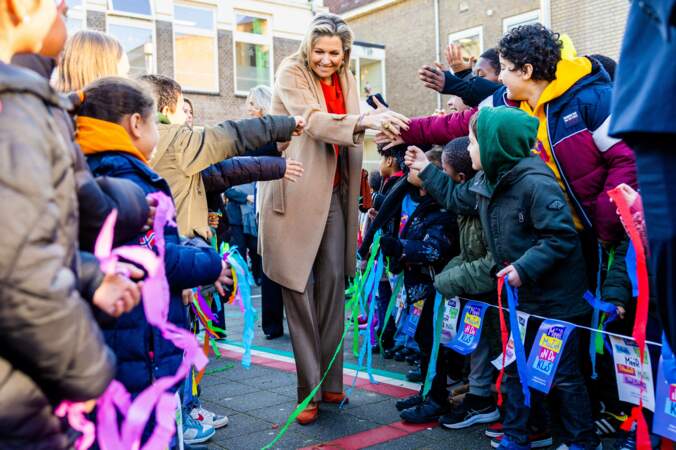 La reine Maxima des Pays-Bas est en visite à l'école primaire De Bavokring à Rotterdam
