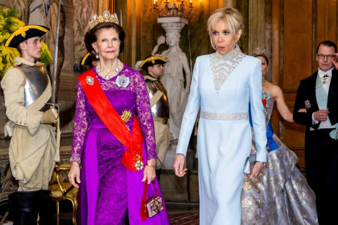 Dîner d'état en l'honneur du président Emmanuel Macron et de Brigitte Macron au Palais royal de Stockholm : la reine Silvia de Suède, Brigitte Macron.