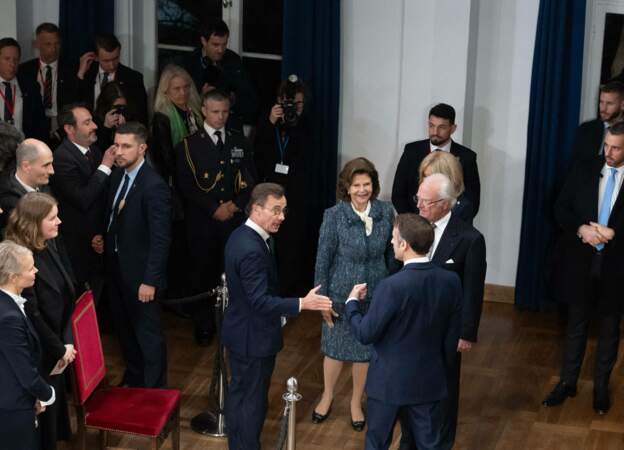 La reine Silvia et le roi Carl XVI Gustaf de Suède, Brigitte Macron et Emmanuel Macron à l'université de Lund à Lund, en Suède.