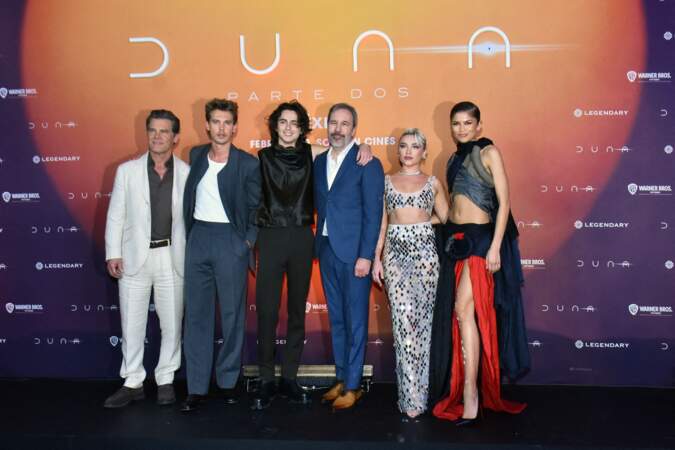 Josh Brolin (Gurney), Austin Butler (Feyd-Rautha), Timothée Chalamet (Paul), Florence Pugh (Irulan) et Zendaya (Chani) au photocall de Dune, deuxième partie.