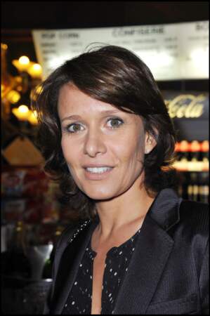 Le 13 mai 2009, à 42 ans, elle présente sur TF1 en première partie de soirée avec Julien Arnaud Ces inconnus qui ont fait la une. L'émission n'a pas été reconduite en raison de ses audiences catastrophiques.