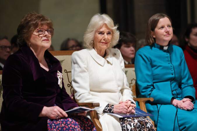 La reine d'Angleterre Camilla Parker Bowles lors d'une soirée musicale en la cathédrale de Salisbury.