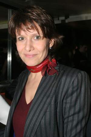 En mai 2006, à 39 ans, elle retrouve son partenaire de Plein les yeux, Jacques Legros. Ensemble, ils présentent sur TF1 Les 30 histoires les plus mystérieuses / spectaculaires / extraordinaires jusqu'en mars 2012.
