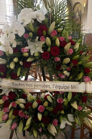 Obsèques de Marion Game en l'église Saint-Roch à Paris : les fleurs déposées par la chaine M6
