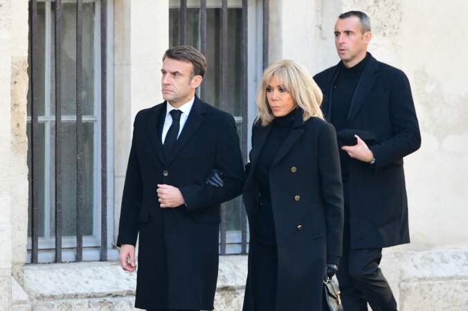 Brigitte et Emmanuel Macron aux obsèques de Gérard Collomb