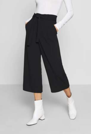 Pantalon culotte classique, JDY, 24,99€