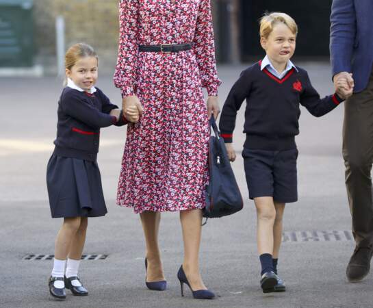 Le 5 septembre 2019, le prince George rentre à l'école avec sa sœur Charlotte