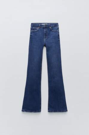Jean skinny flare, Zara, 39,95€