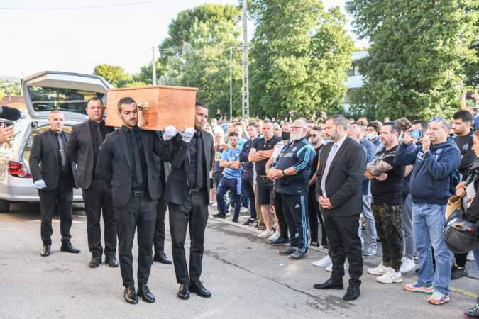 Les obsèques de René Malleville se sont déroulées vendredi 24 septembre 2021 à la paroisse Saint-Mitre, dans le 13e arrondissement de Marseille