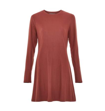 Mini robe patineuse rouge côtelée douce au toucher Primark, 8 euros