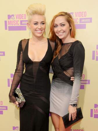 Miley Cyrus et Brandi 
