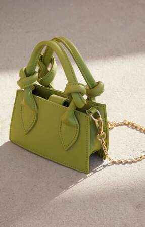 SHOPPING Mini-sac en simili cuir vert olive PrettyLittleThing, 20 euros