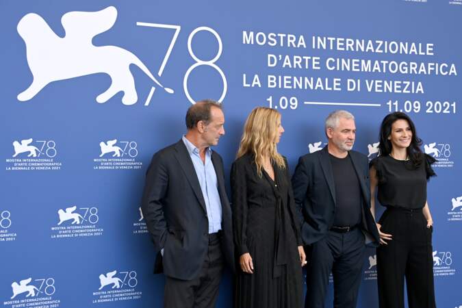 Marie Drucker avec Vincent Lindon, Sandrine Kiberlain et Stéphane Brizé au Festival de Venise pour "Un Autre Monde" 