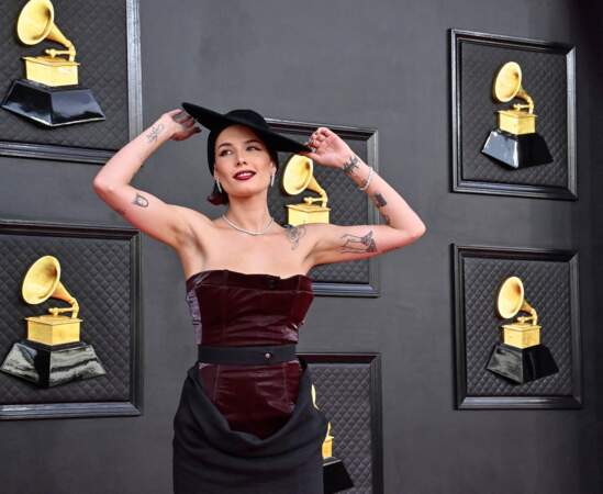 Grammy Awards 2022 : la chanteuse Halsey 