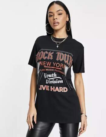 T-shirt oversize style concert de rock I Saw It First, 16,99 euros sur Asos