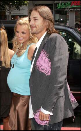 Britney Spears, enceinte de son premier enfant en 2005, avec Kevin Federline