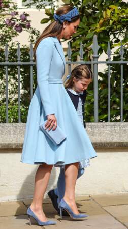 Kate Middleton et la princesse Charlotte à la messe de Pâques