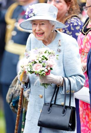 Premier jour du voyage en Écosse : Elizabeth II au palais de Holyroodhouse, Edimbourg, 27 juin 2022