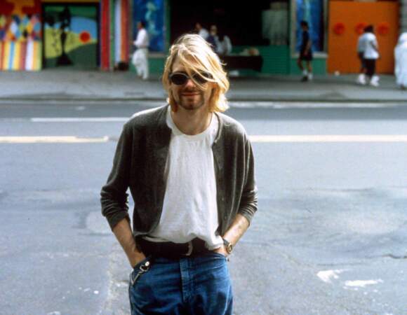 Le 5 avril 1994, Kurt Cobain se suicide d'une balle dans la tête. Il a 27 ans