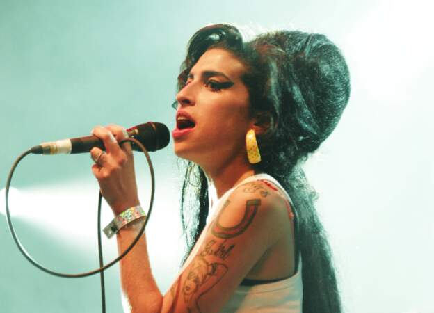 Amy Winehouse est morte le 23 juillet 2011 à 27 ans des suites d'une overdose d'alcool