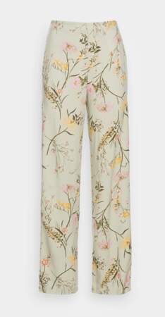 Pantalon large fleuri Vero Moda, 19,89 euros
