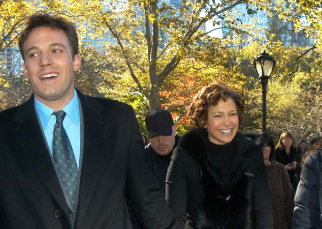 Jennifer Lopez et Ben Affleck sur le tournage de Jersey Girl à Central Park, New York, en 2002