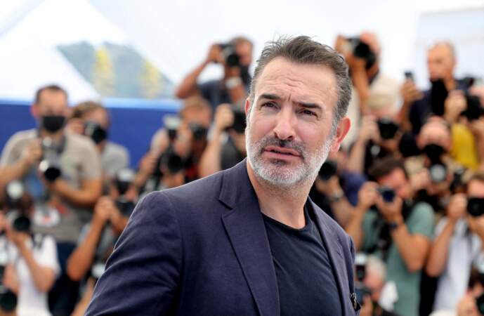 Jean Dujardin a 49 ans en 2021, lors du 74e Festival de Cannes