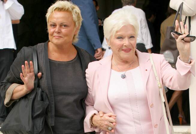 Line Renaud (77 ans) et Muriel Robin en 2005