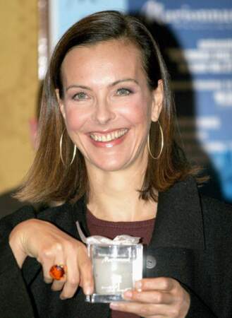Carole Bouquet (47 ans) en 2004