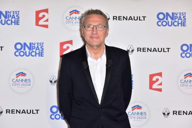 Laurent Ruquier (54 ans) au photocall de l'émission On n'est pas couché à la Villa Domergue lors du 70ème Festival International du Film de Cannes en 2017