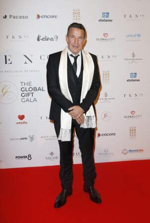 Benjamin Castaldi lors du Global Gift Gala à l'hôtel Georges V en 2021