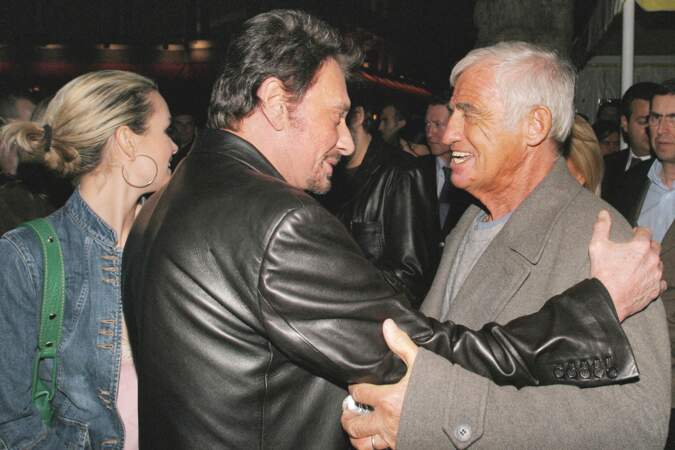 Jean-Paul Belmondo (72 ans) et Johnny Hallyday lors d'une soirée à l'Étoile à Paris en 2005