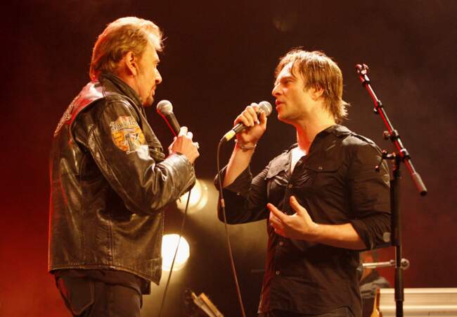 David Hallyday et son père Johnny Hallyday ont chanté le morceau Sang pour Sang en 1999