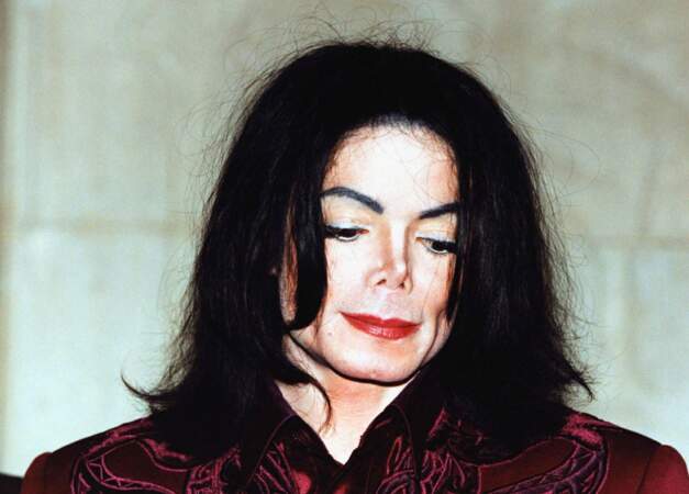 Michael Jackson fait son retour avec la sortie de Black and White en 1991